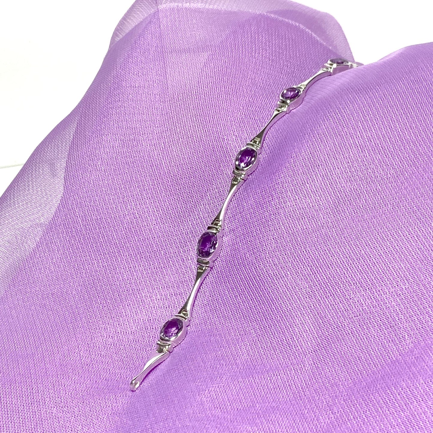 Oval purple amethyst sterling silver bracelet