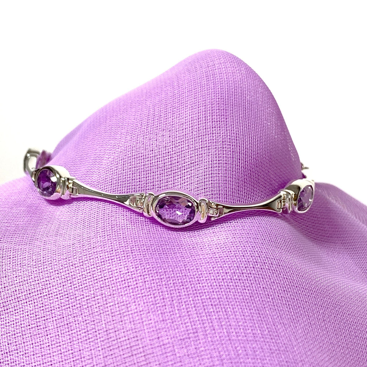 Oval purple amethyst sterling silver bracelet