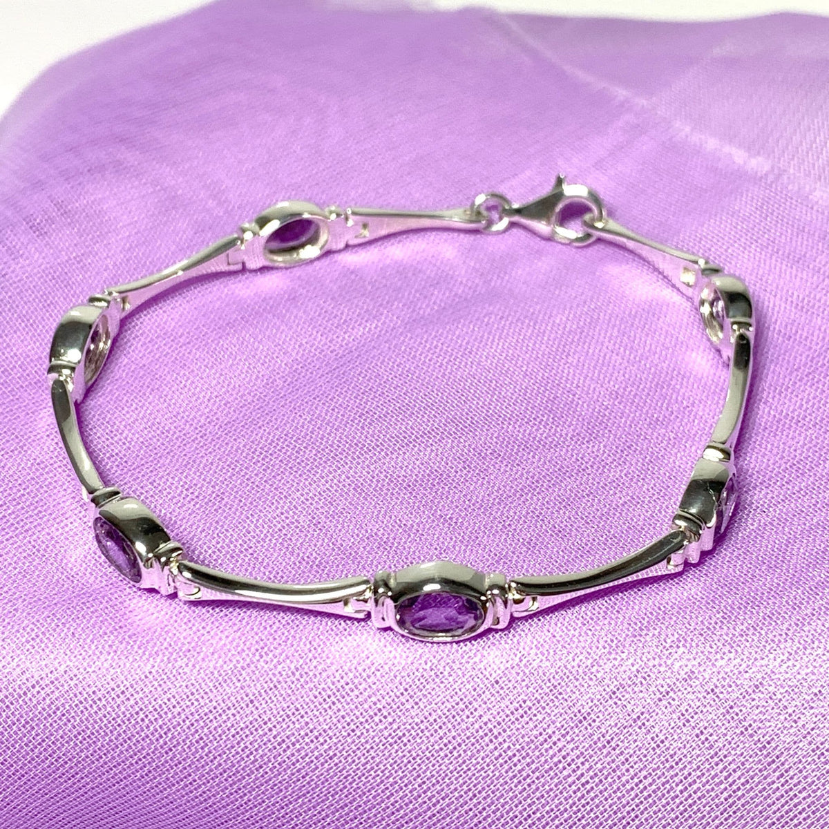 Oval purple amethyst sterling silver bracelet