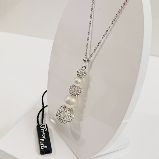 Tresor Paris White and Pearl Drop Pendant