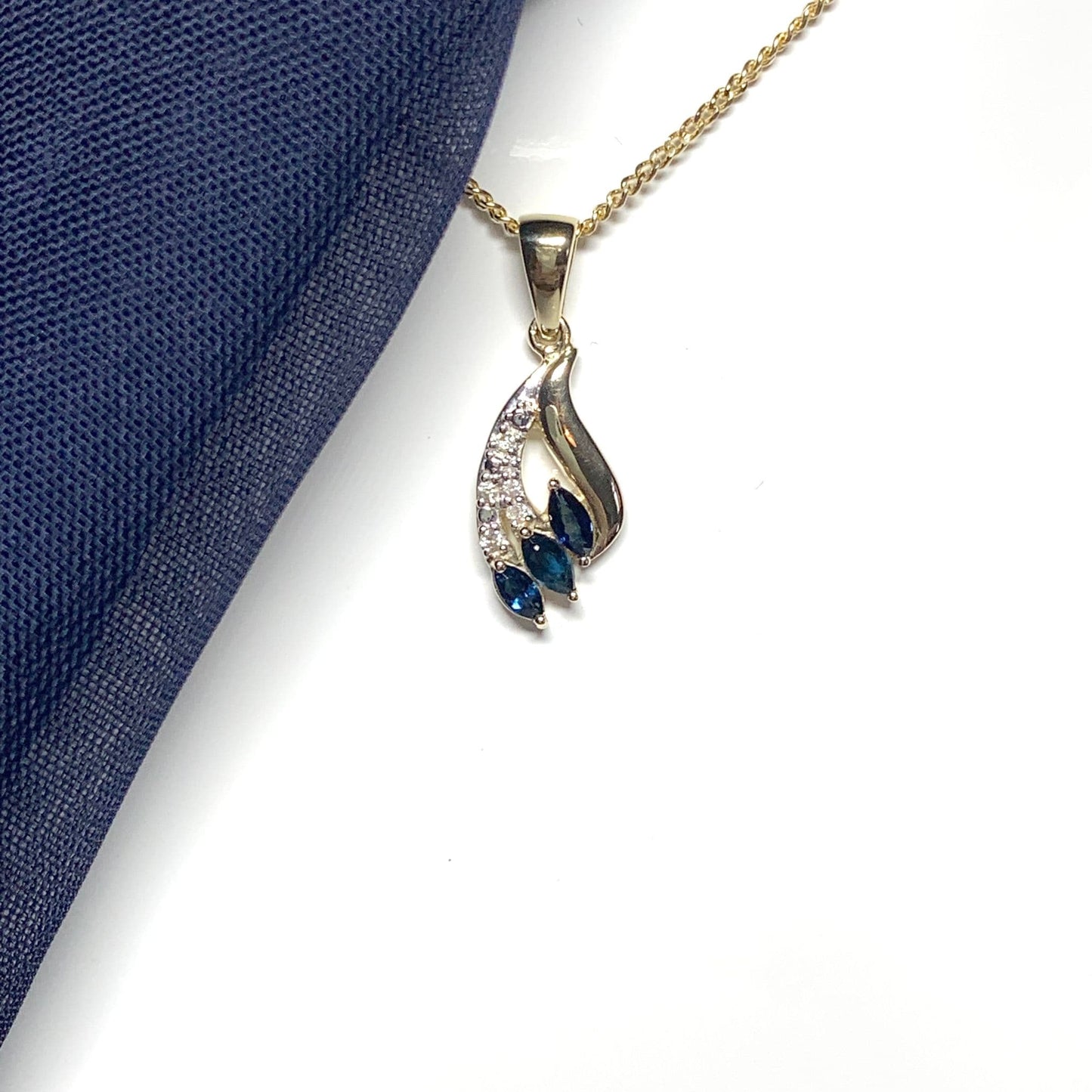 Yellow Gold Sapphire and Diamond Spray Necklace