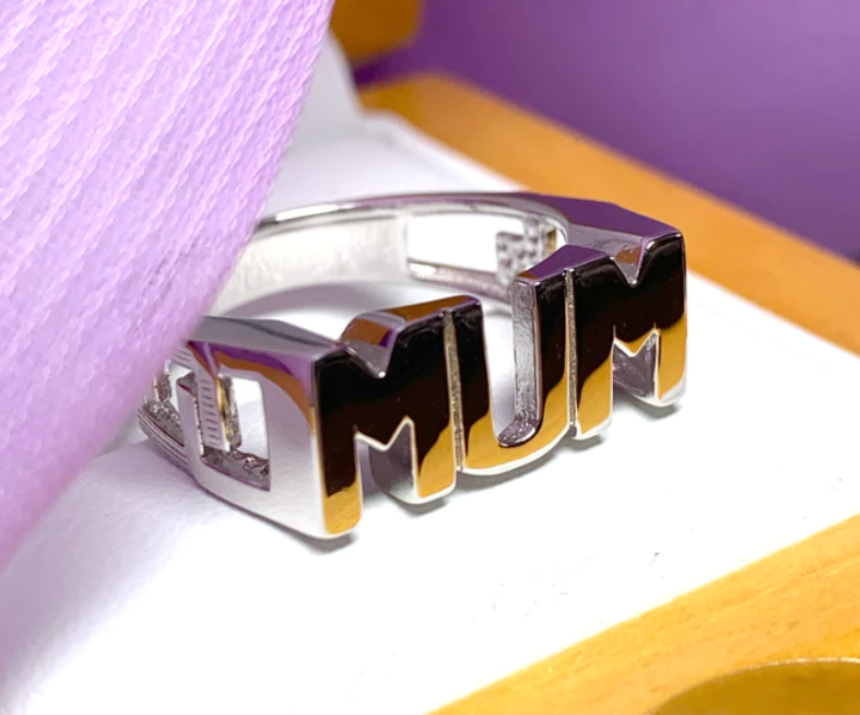 Ring mum 2025 and dad