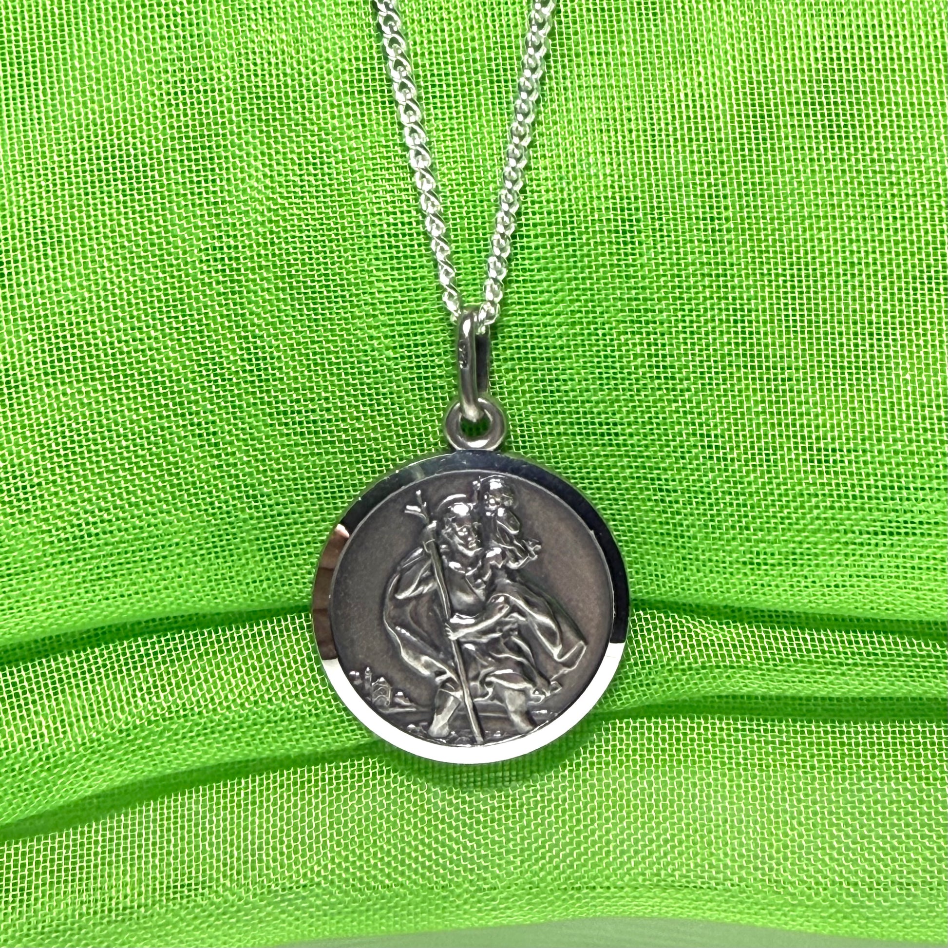18 mm Sterling silver large round St. Christopher including chain