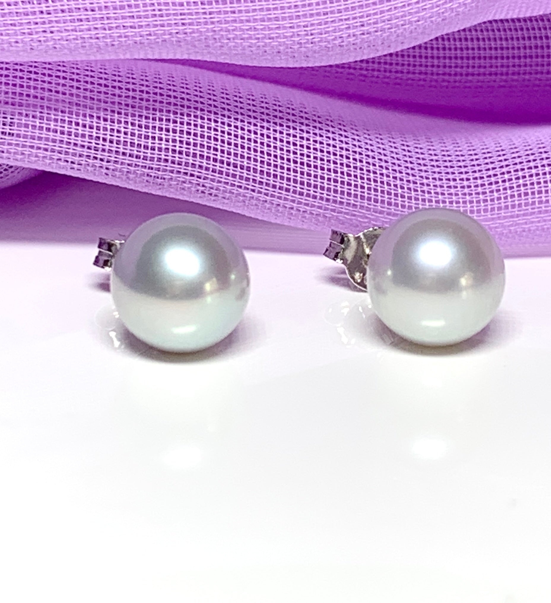 Real freshwater cultured light grey pearl white gold stud earrings