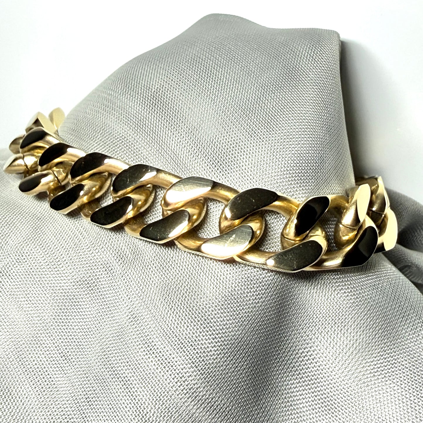 Men's heavy gold plated 8.5 inch curb bracelet