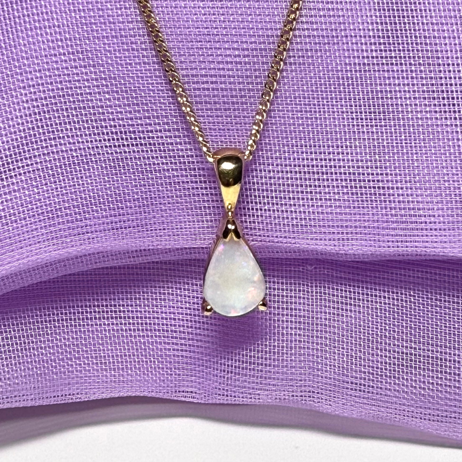Pear shaped real opal yellow gold necklace