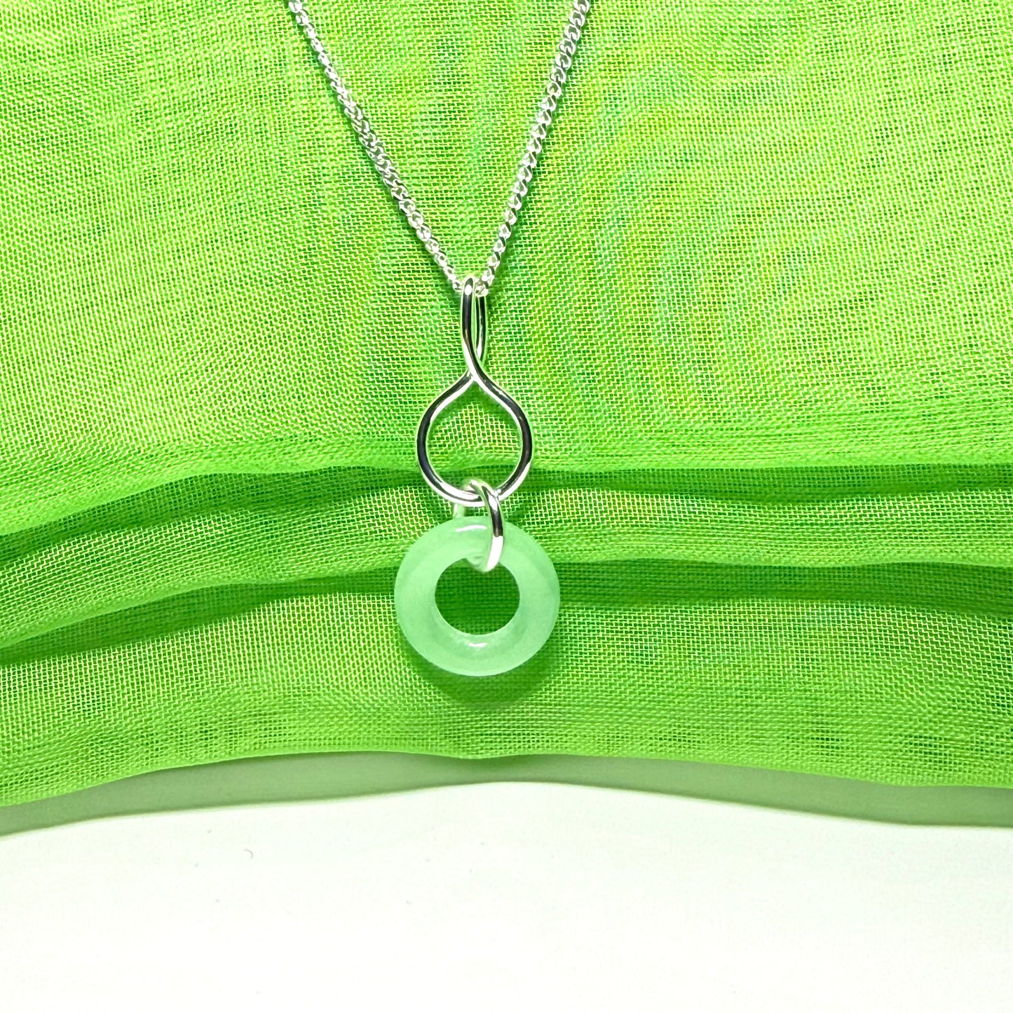 Real Green Jade Silver Round Necklace Pendant