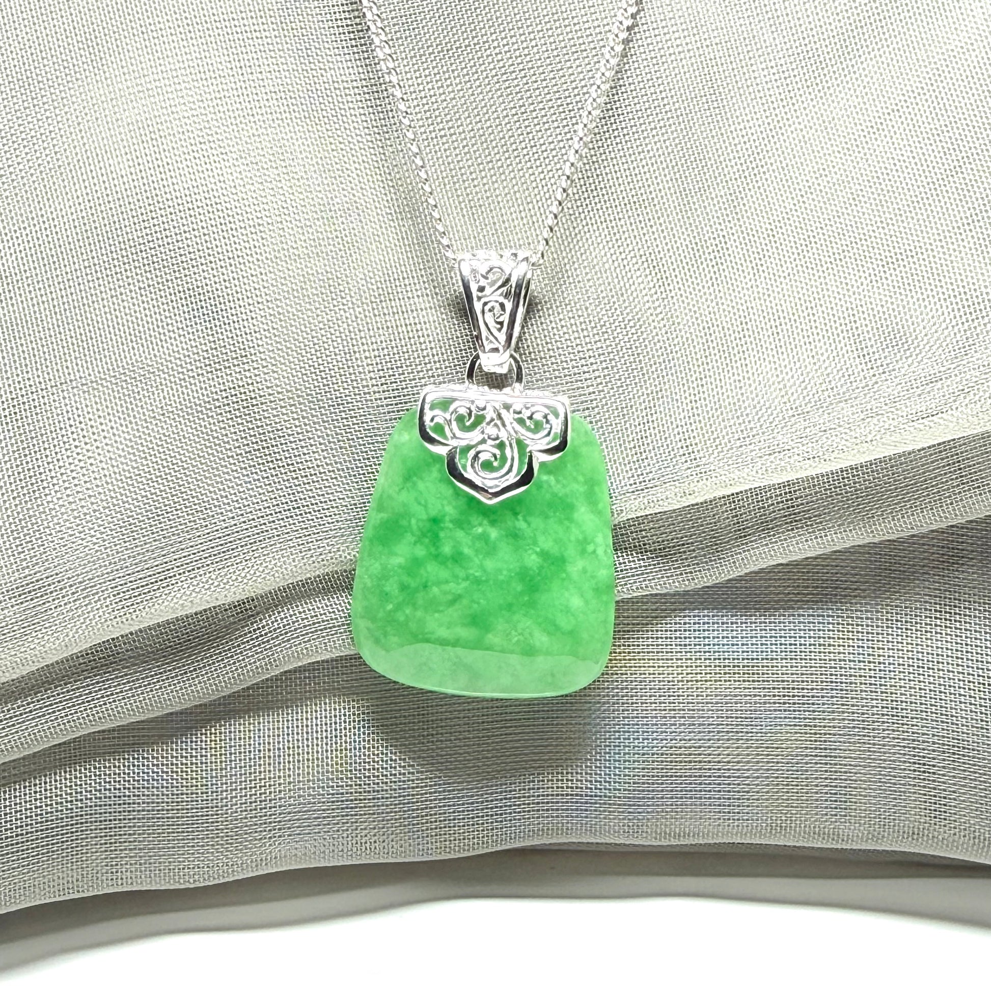 Real green jade necklace large cushion shape, a truly stunning pendant