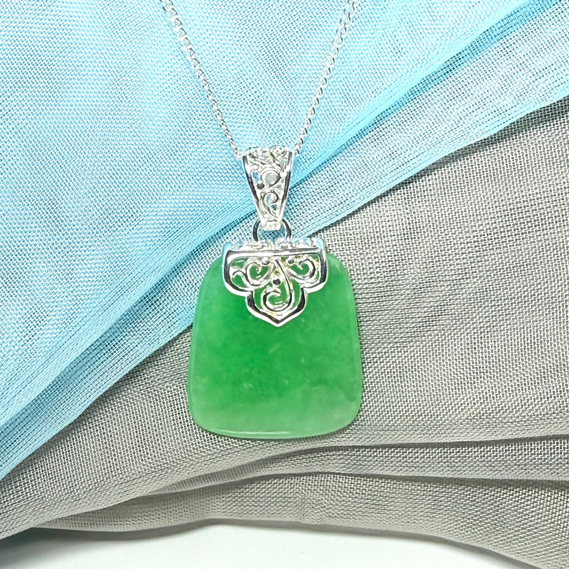 Real jade necklace green sterling silver large cushion shaped, a truly traditional design