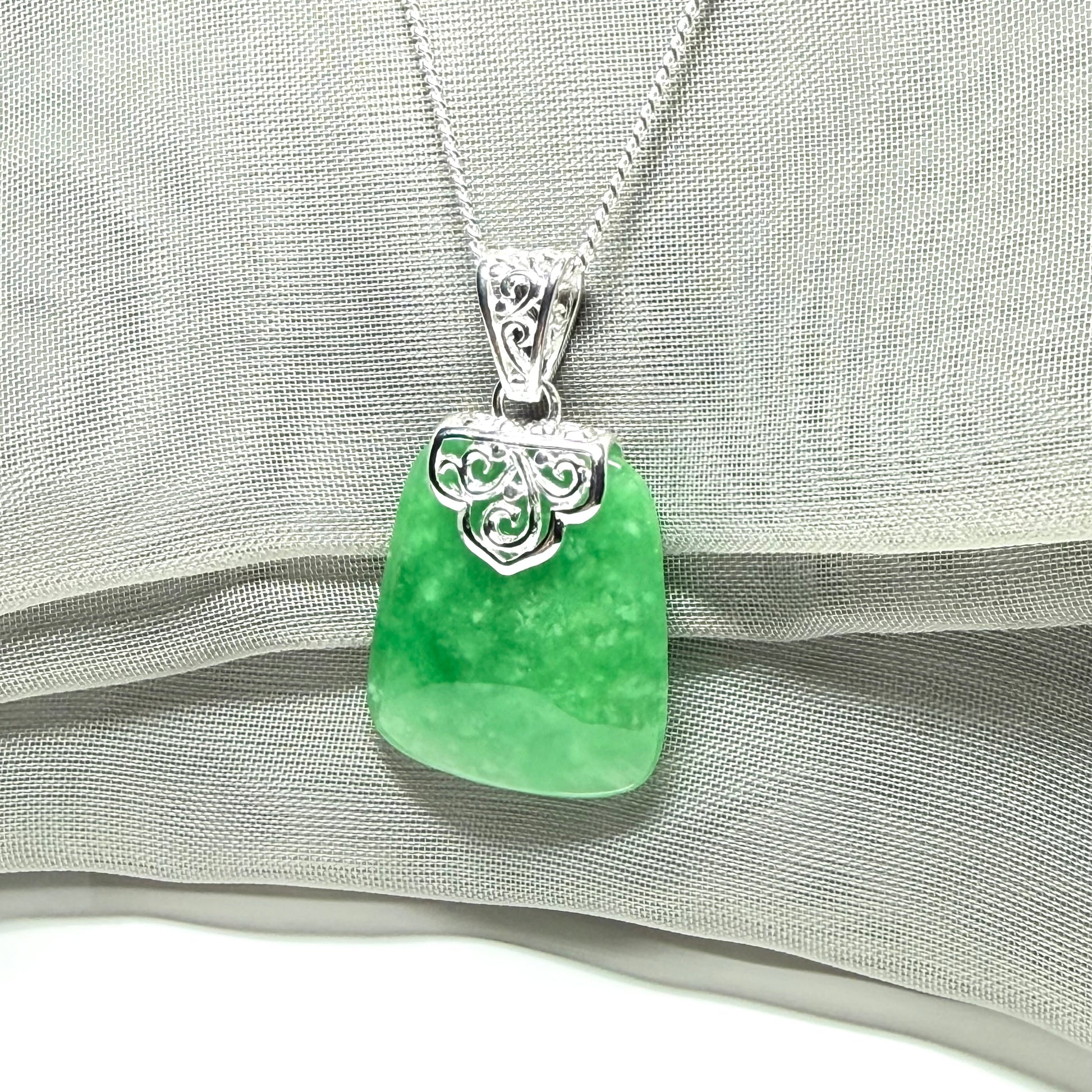 Real jade pendant green sterling silver large cushion shape, a gorgeous necklace