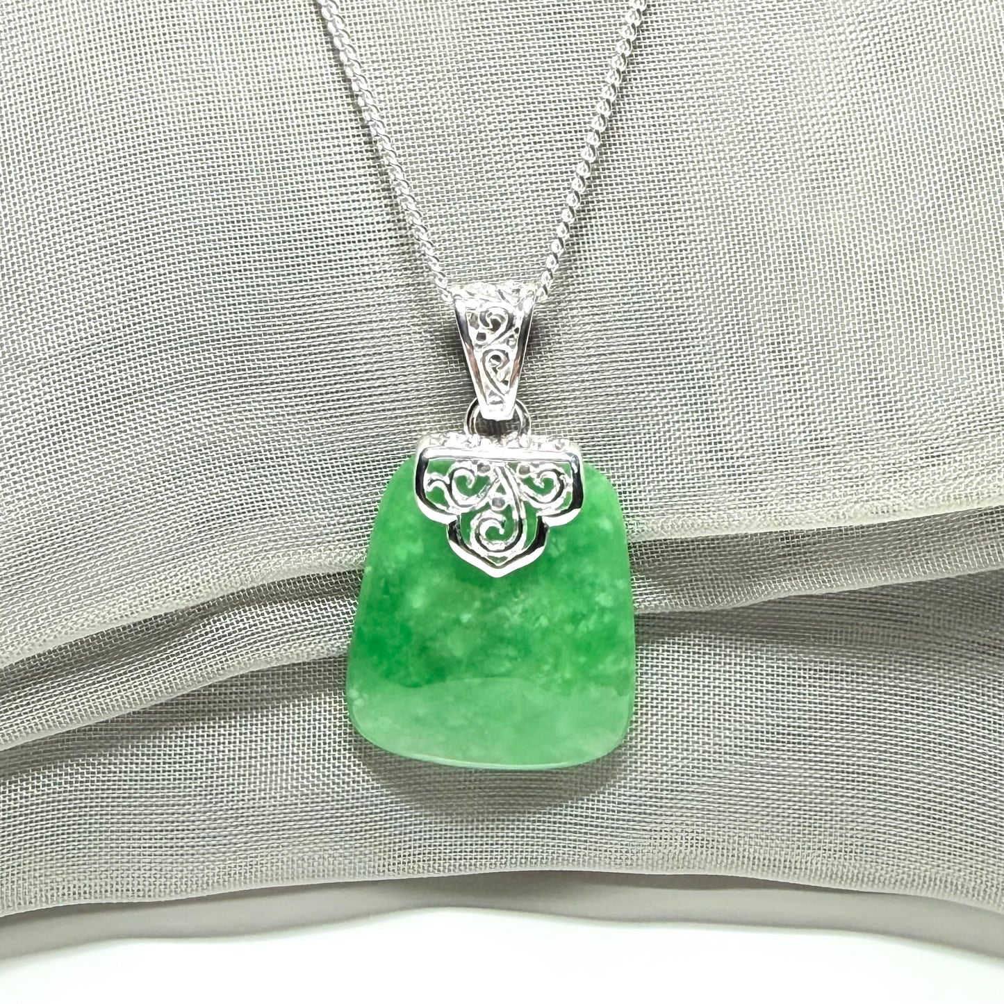 Real jade pendant green sterling silver large cushion shape, a gorgeous necklace