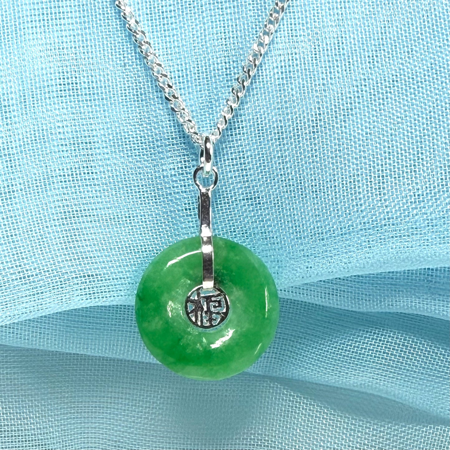 Sterling Silver Round Green Jade Necklace