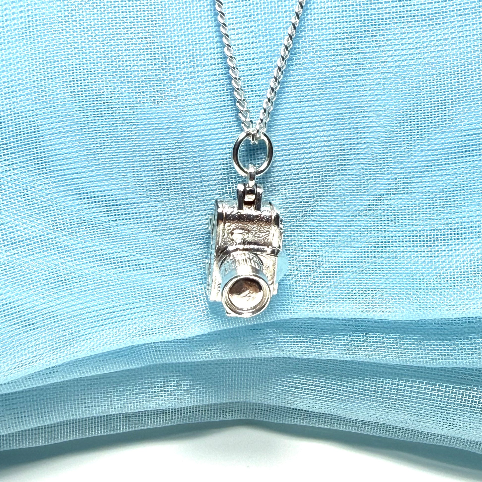 Traditional Lens Camera Shape Necklace Sterling Silver Pendant
