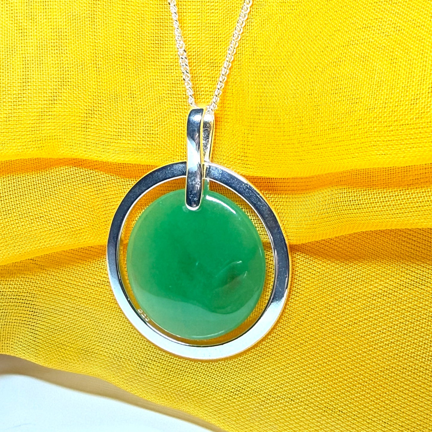 A large round halo necklace sterling silver circle shaped green real jade with chain