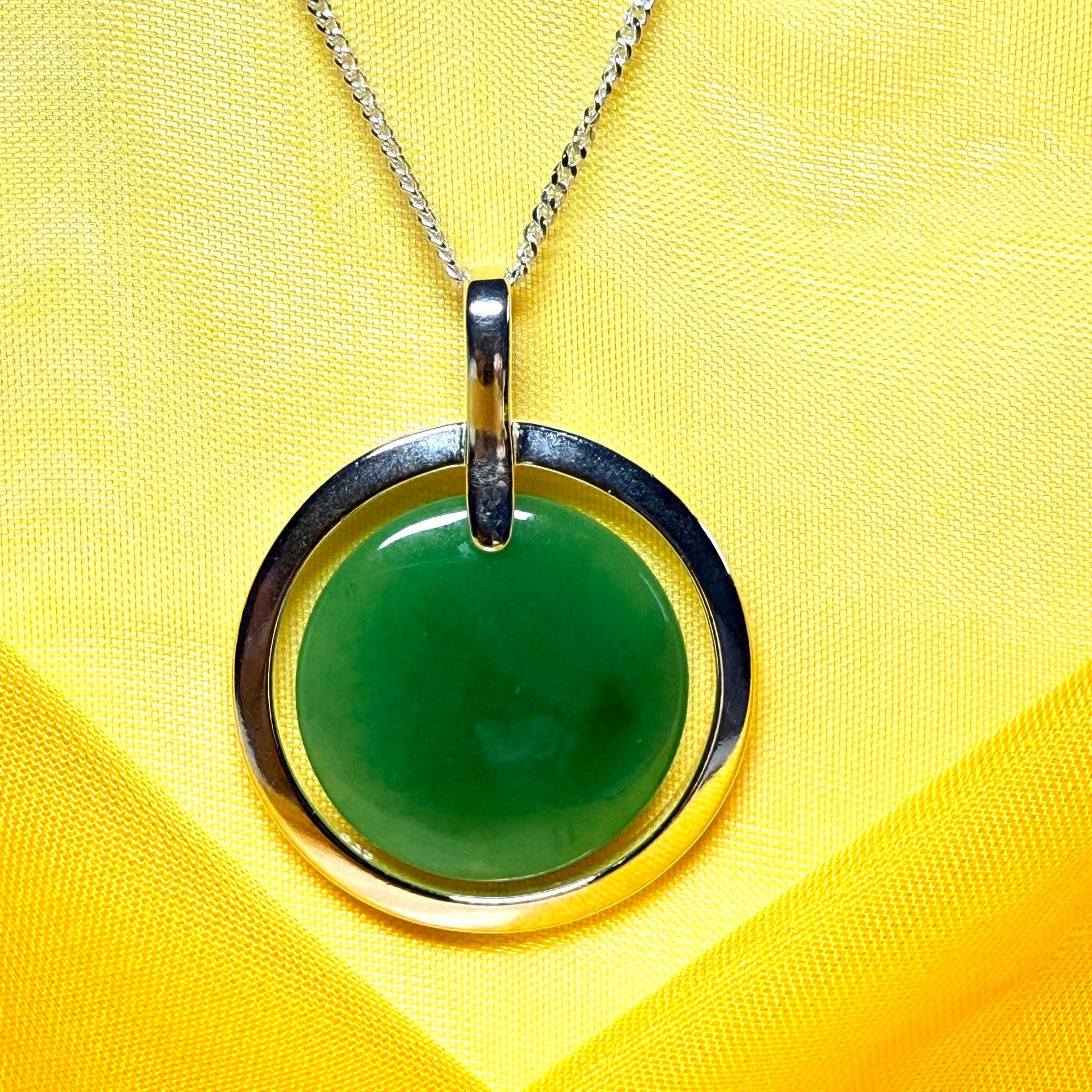 A large round halo necklace sterling silver circle shaped green real jade with chain