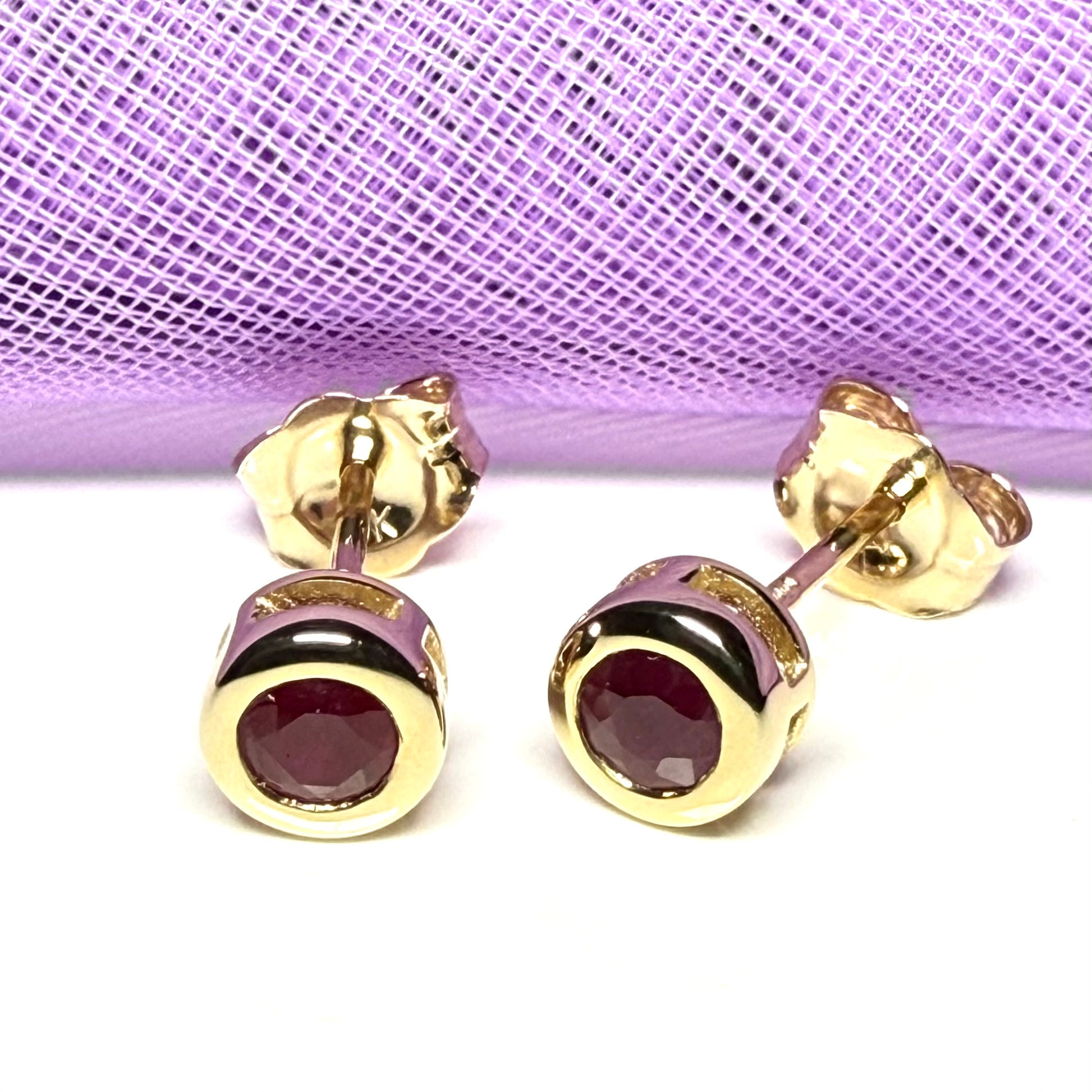 A pair Real Red Ruby Stud Earrings 9ct Yellow Gold – Round Cut 4.5mm | July Birthstone Gift