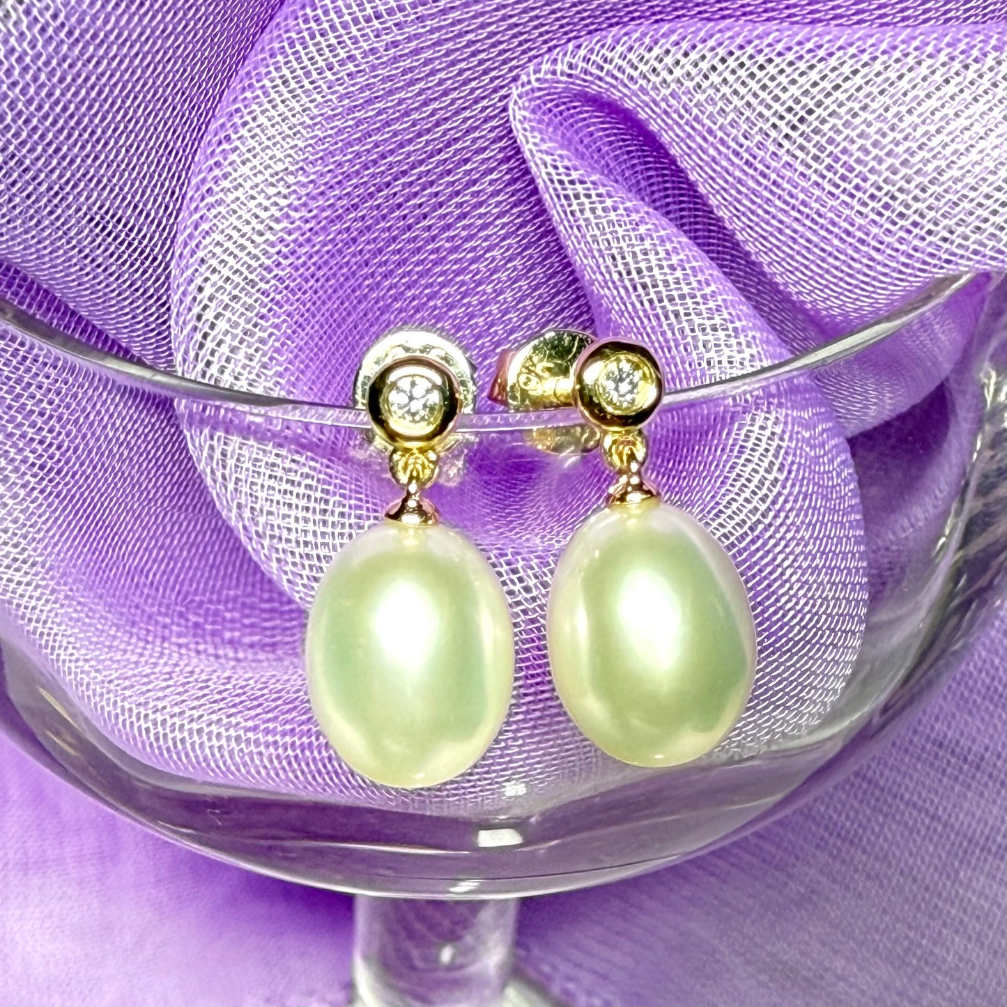 Real freshwater cultured pearl and real diamond yellow gold oval drop earrings