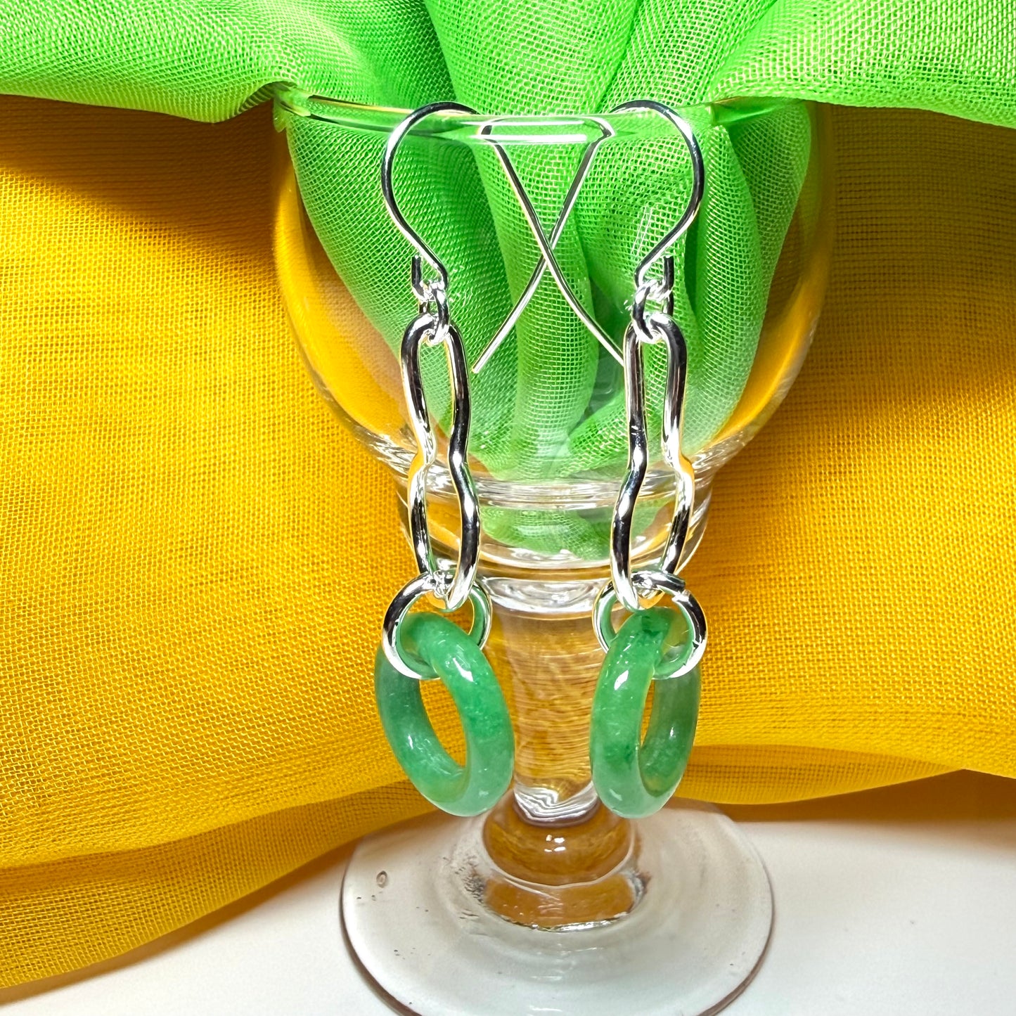 Real green jade sterling silver looped dangling dropped earrings, round in shape