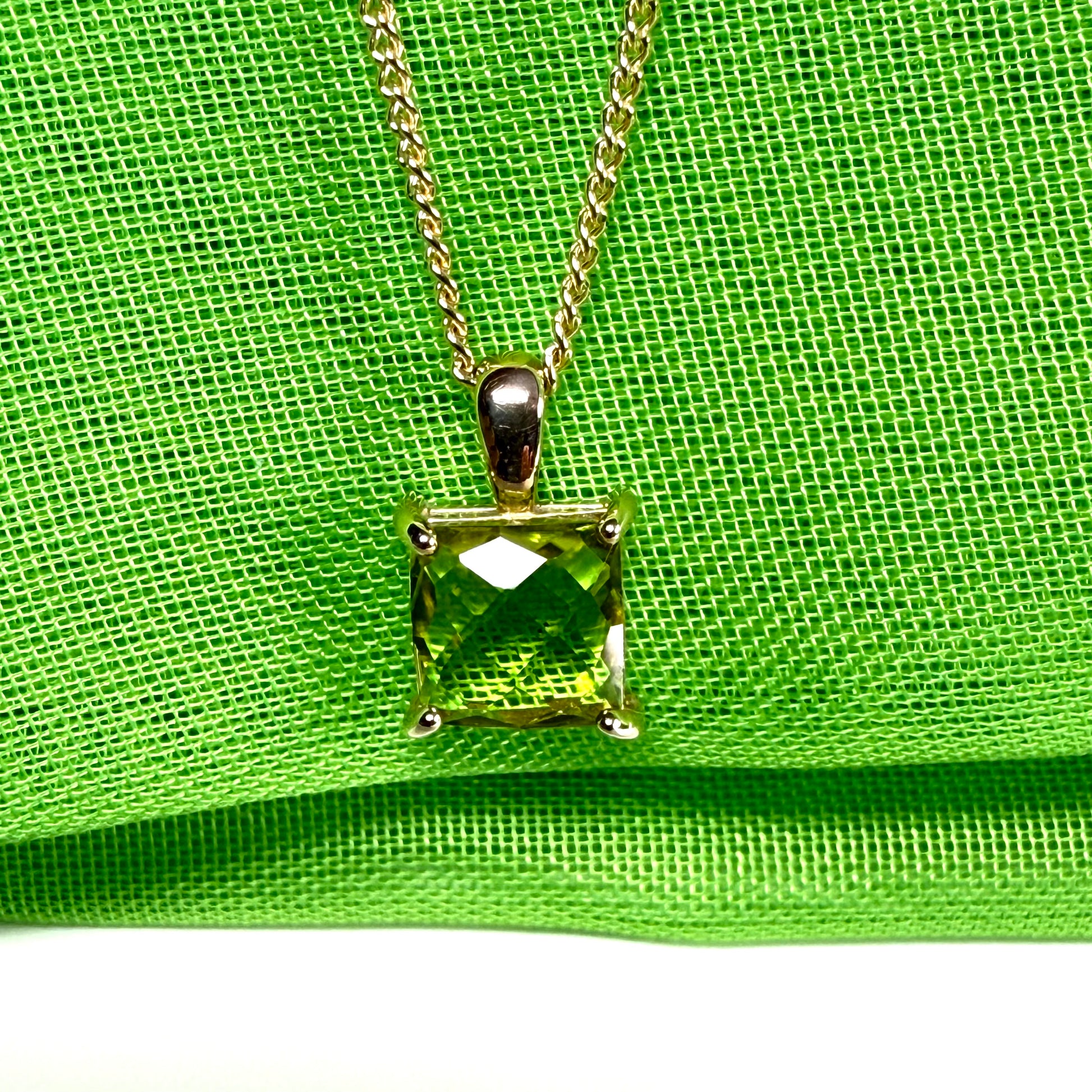 Real green peridot necklace square shaped yellow gold pendant