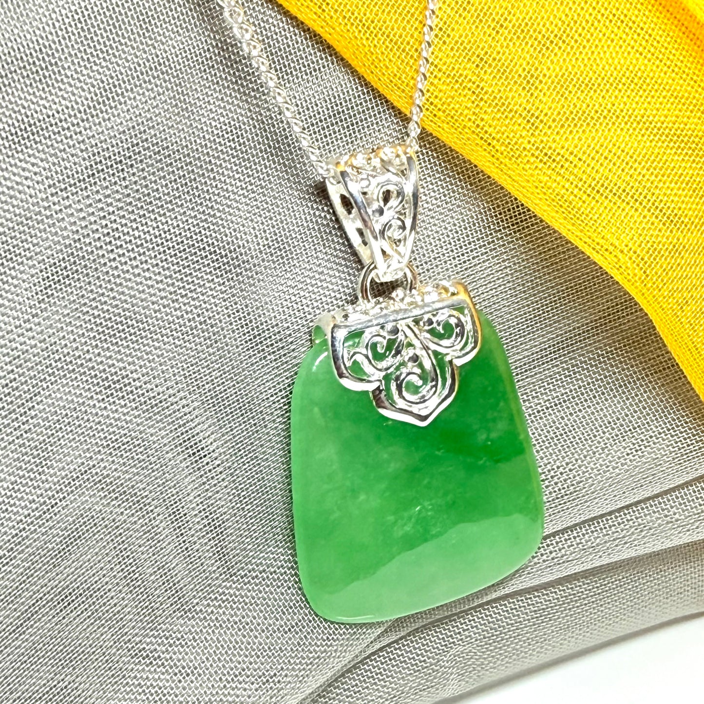 Real jade necklace green sterling silver large cushion shaped, a timeless stunning design