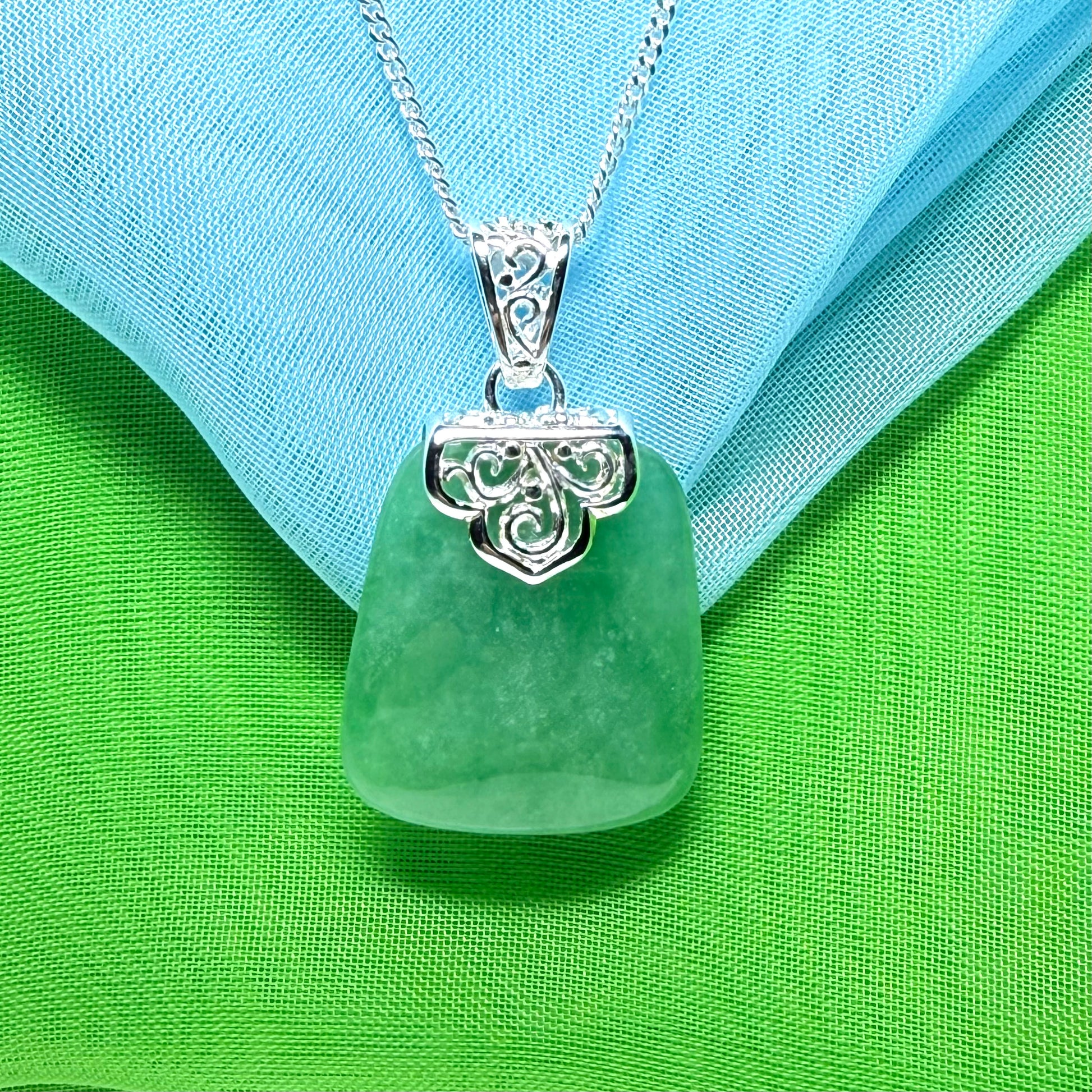 Real jade necklace light green sterling silver large cushion shaped, a beautiful pendant