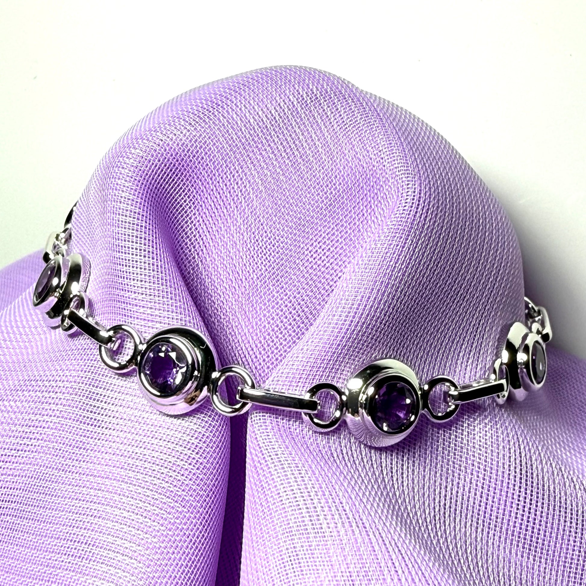 Real purple amethyst fancy round link sterling silver bracelet