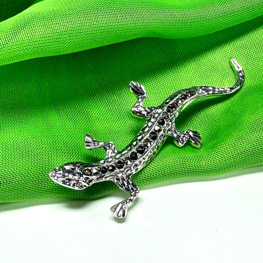 Sterling silver real marcasite gecko shaped brooch