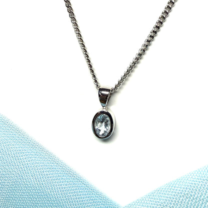 Aquamarine 9 Carat White Gold Necklace