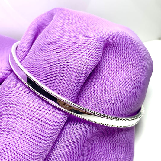 Bangle sterling silver beaded edge solid round classic design
