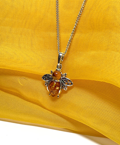 Bee real amber necklace sterling silver pendant including chain