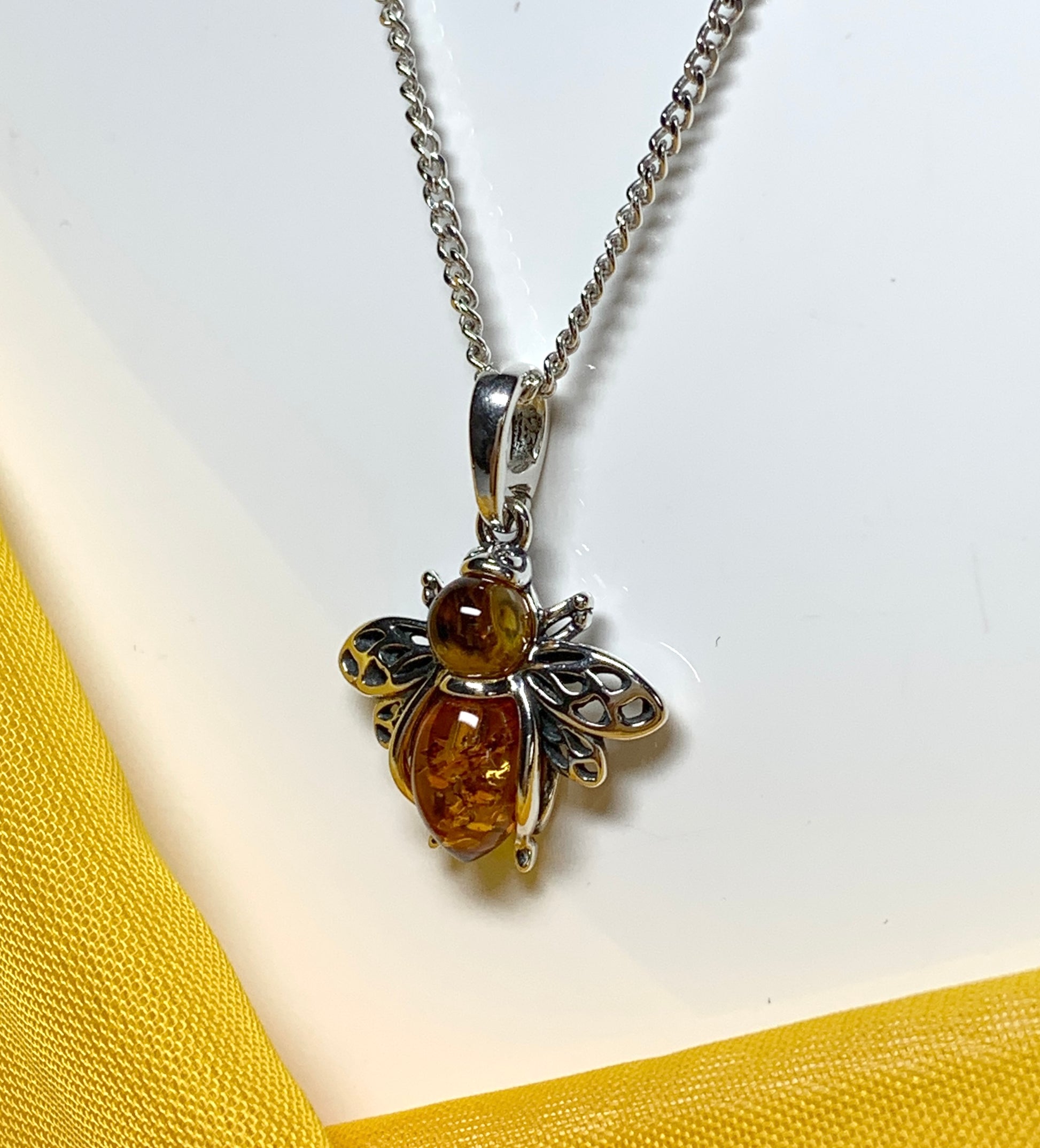 Bee real amber necklace sterling silver pendant including chain