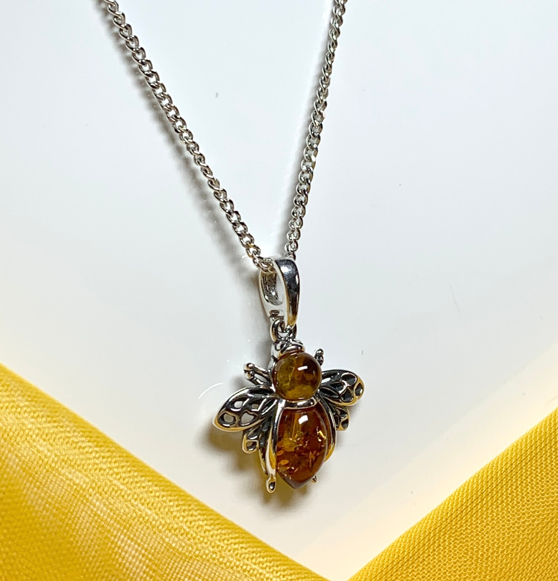 Bee real amber necklace sterling silver pendant including chain