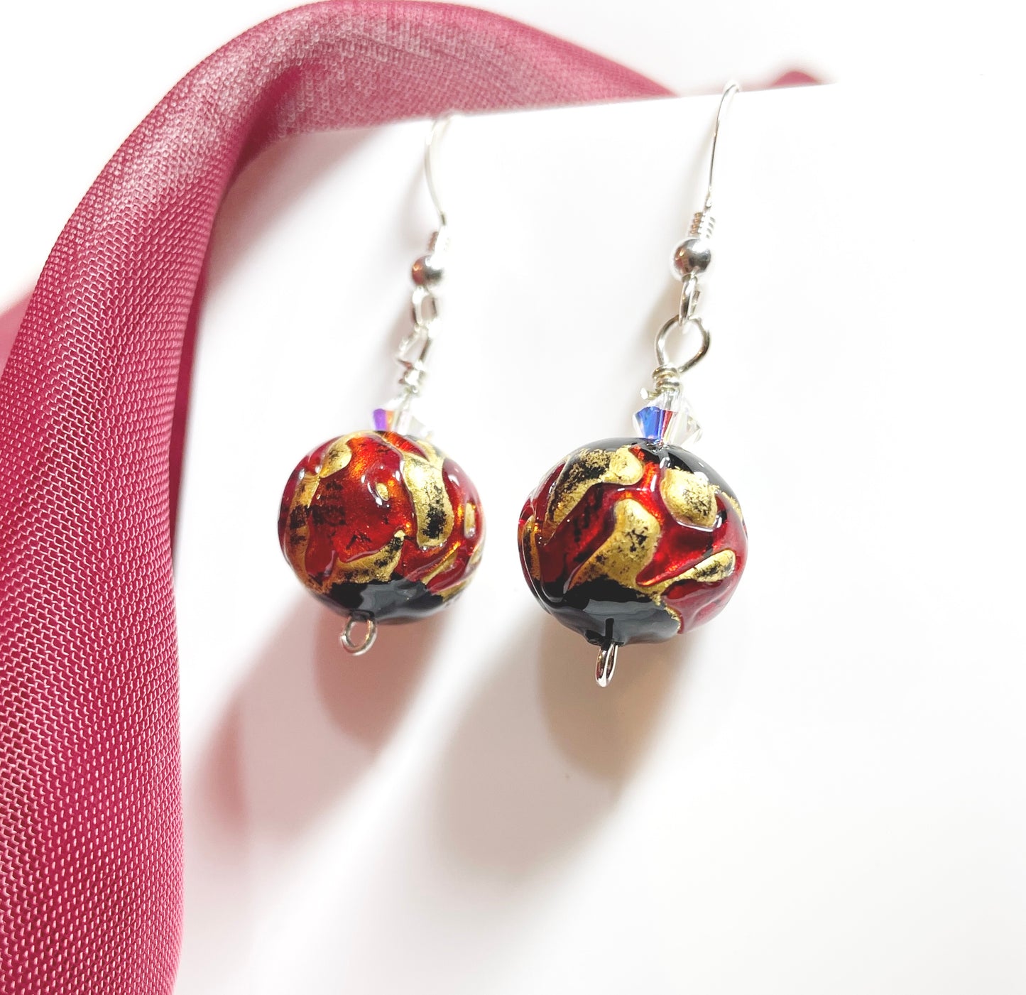 Murano glass black and red round drop earrings