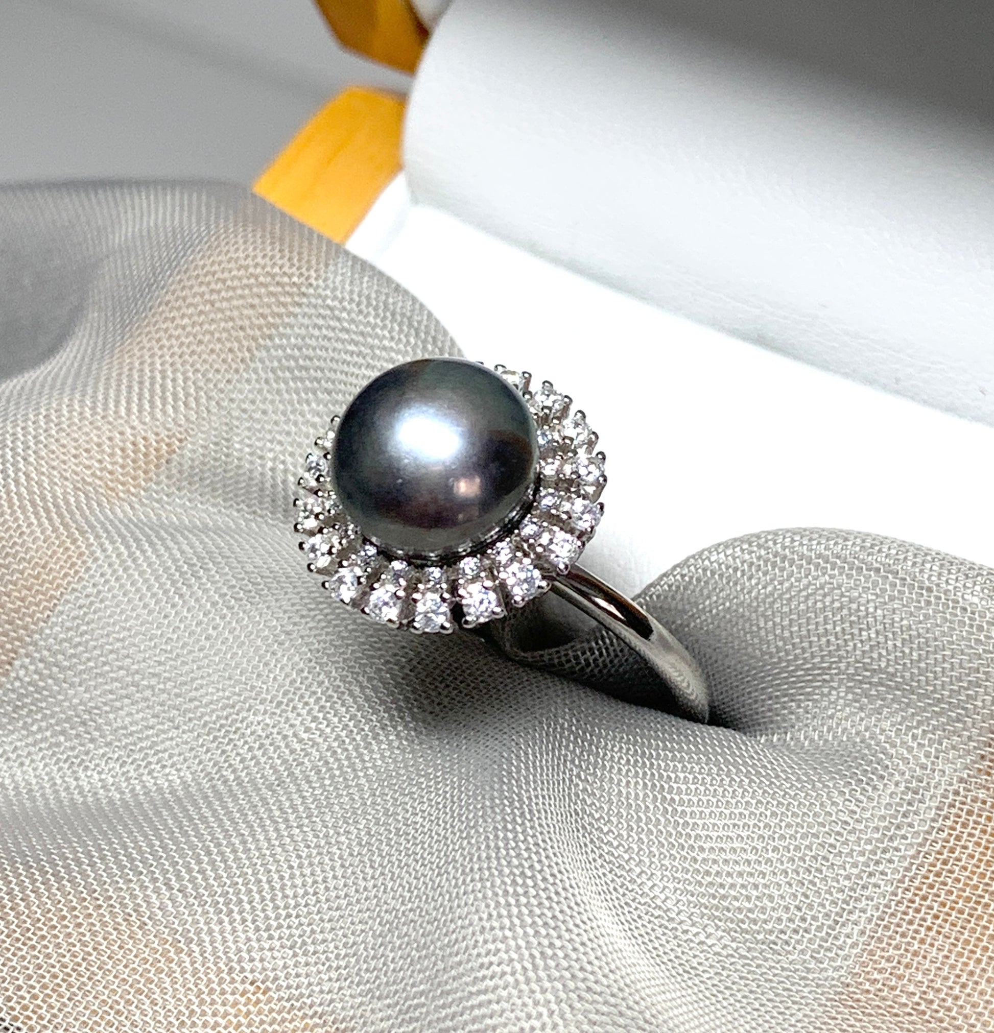 Black grey pearl cluster ring round pearl sterling silver cubic zirconia