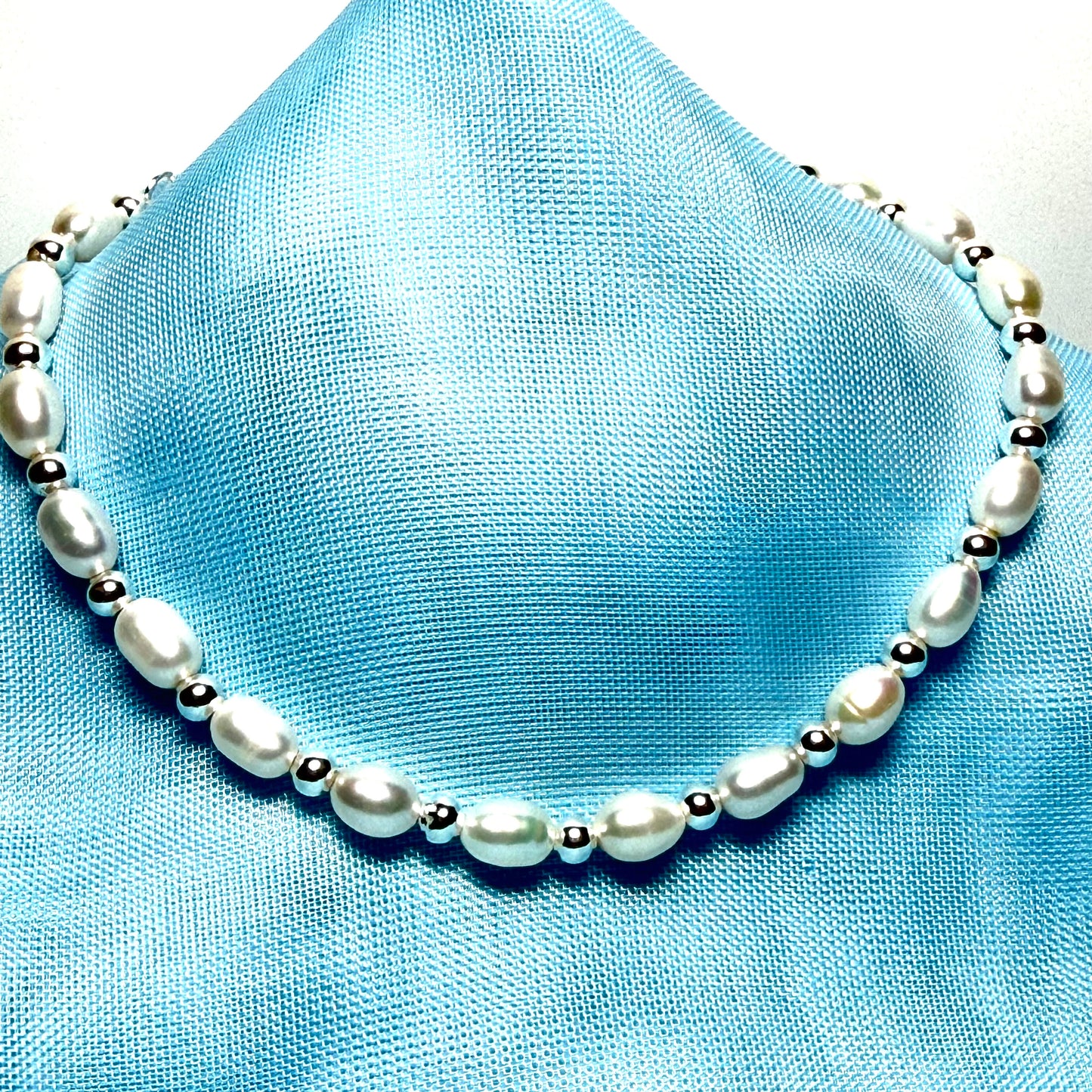 Bracelet real freshwater and sterling silver oval shaped pearl