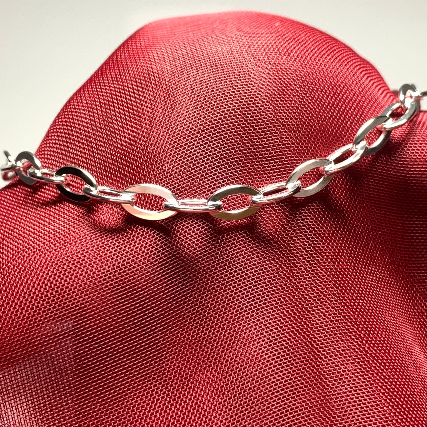 Ladies bracelet solid oval link sterling silver