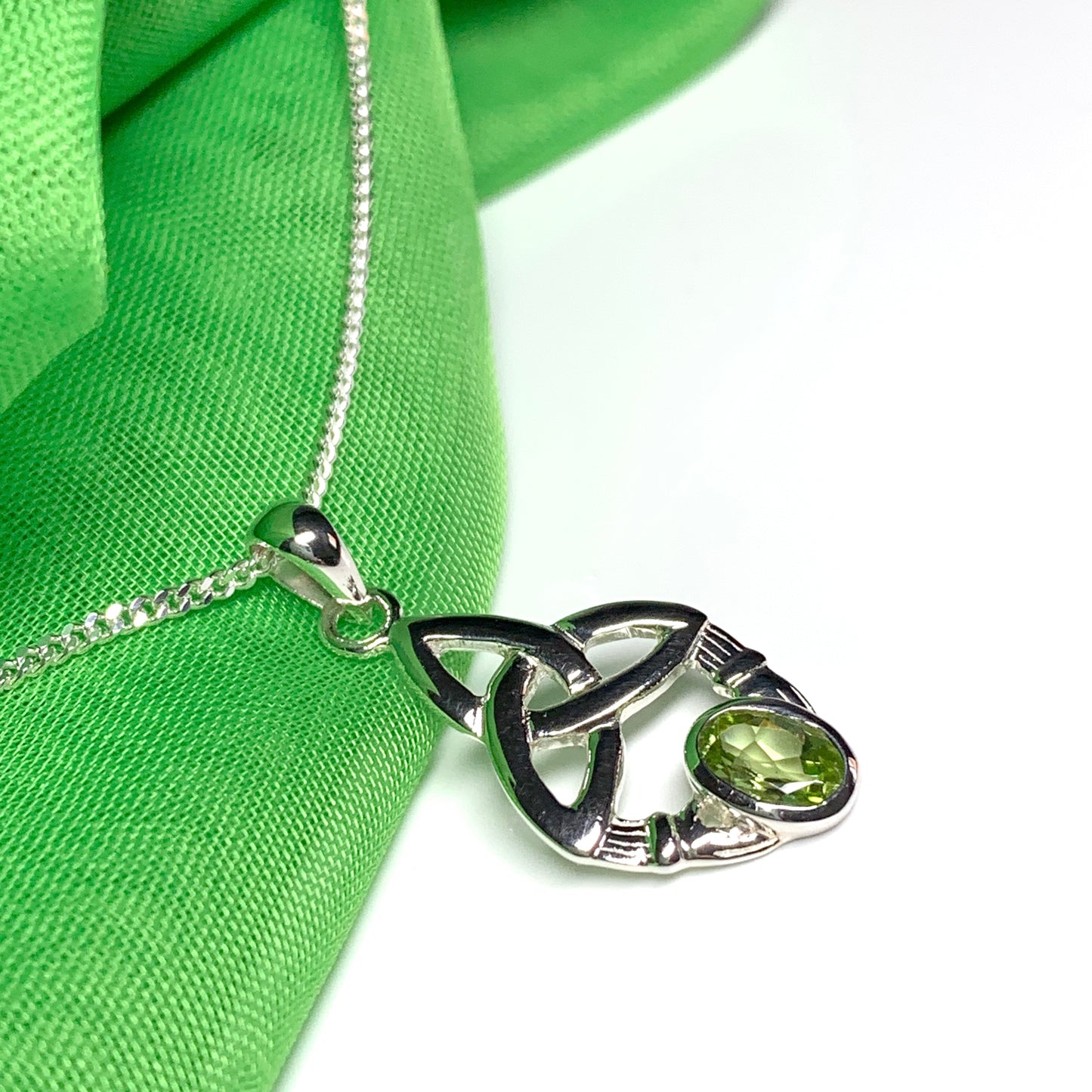 Celtic oval peridot necklace