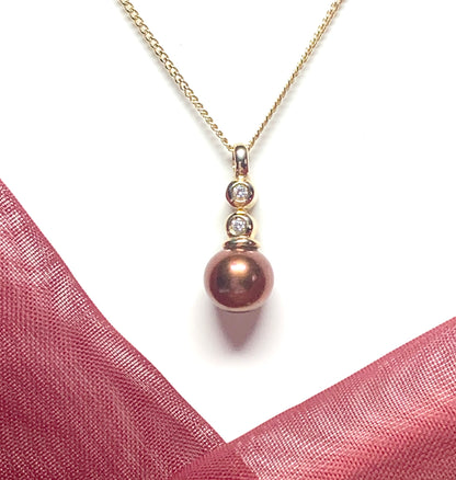 Chocolate pearl necklace freshwater cultured cubic zirconia yellow gold pendant