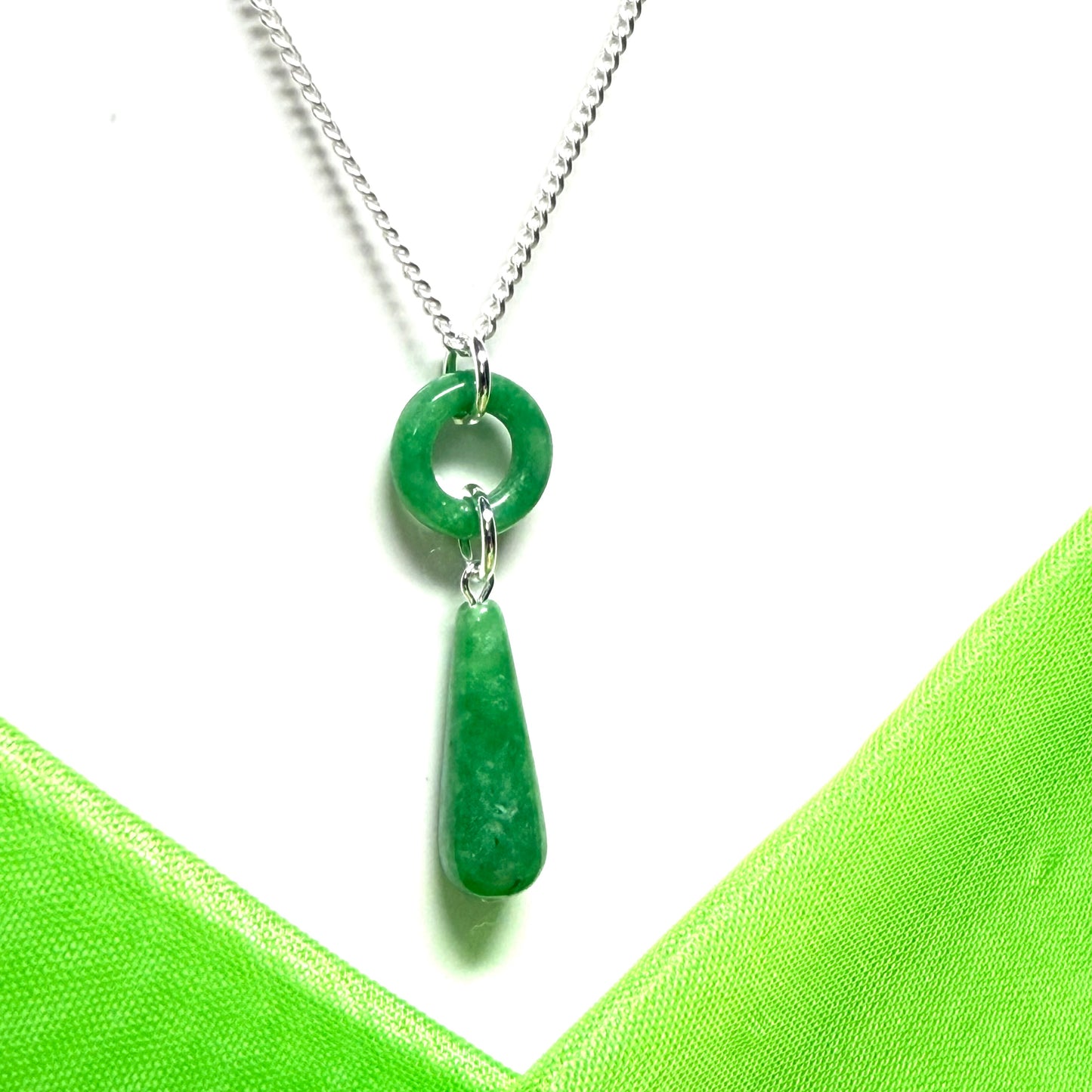 Circle and tear drop sterling silver pear shaped green real jade necklace pendant, included with chain
