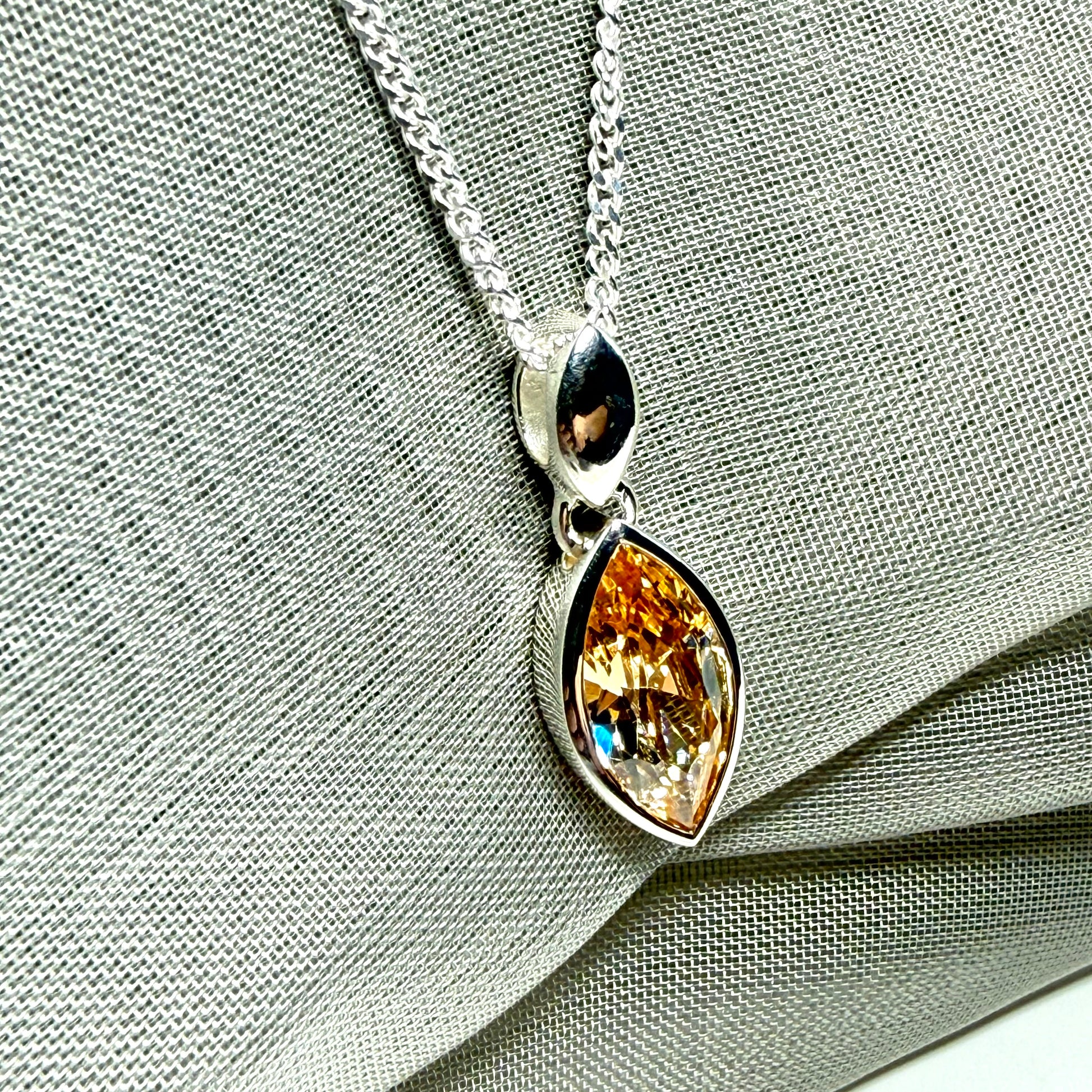 Citrine coloured cubic zirconia necklace pendant marquise smooth rub over setting