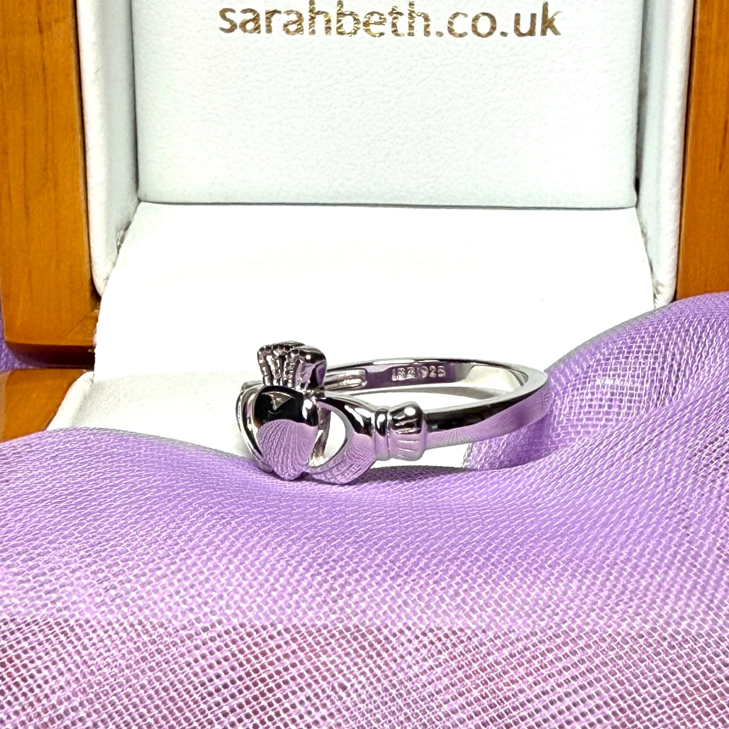 Claddagh ring sterling silver ladies