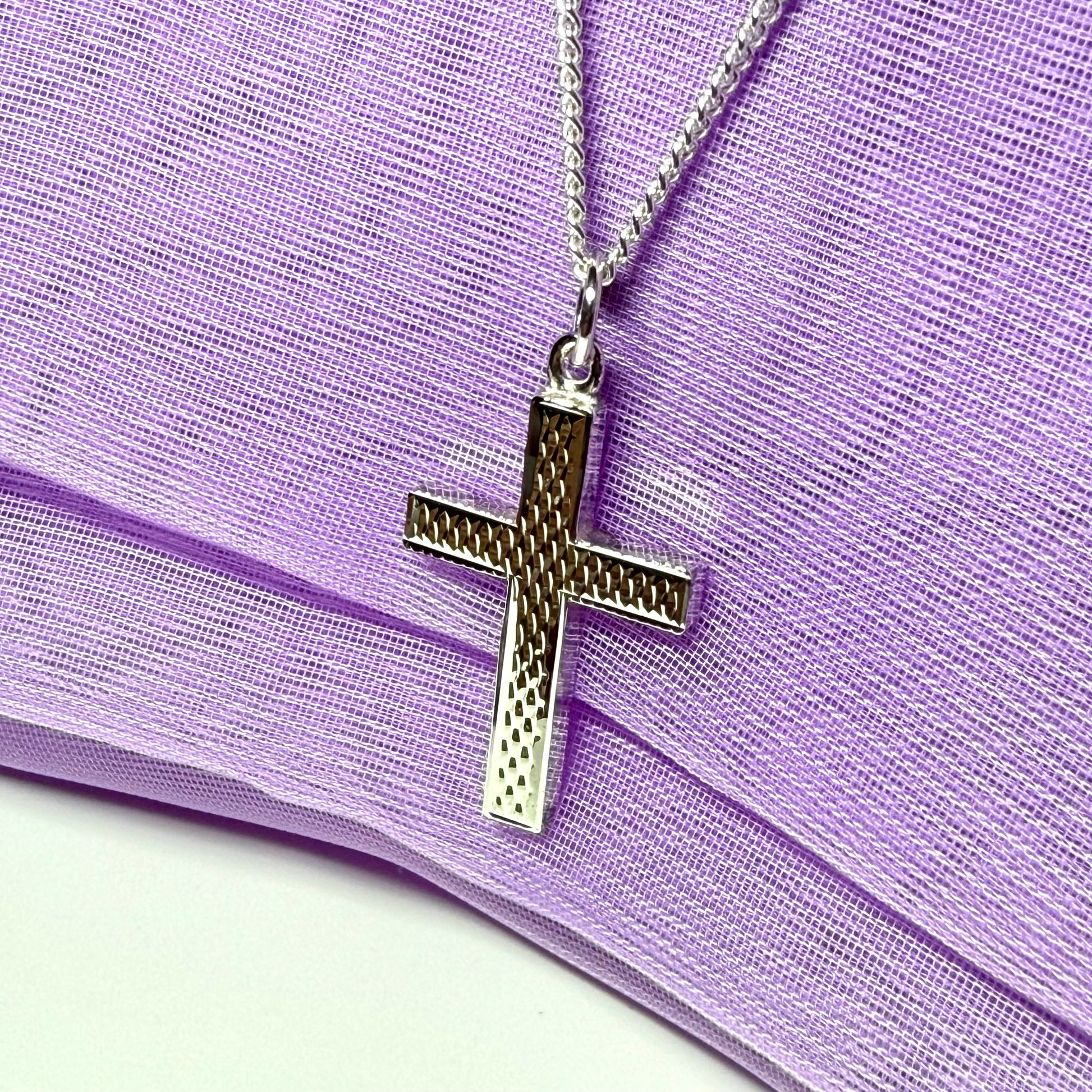 Cross solid necklace patterned sterling silver including chain