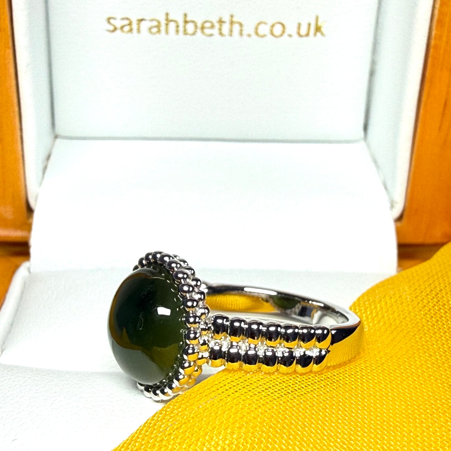 Dark green real jade ring round sterling silver patterned bobbled