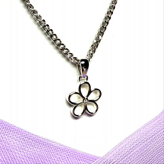 Diamond set necklace sterling silver open daisy shaped pendant