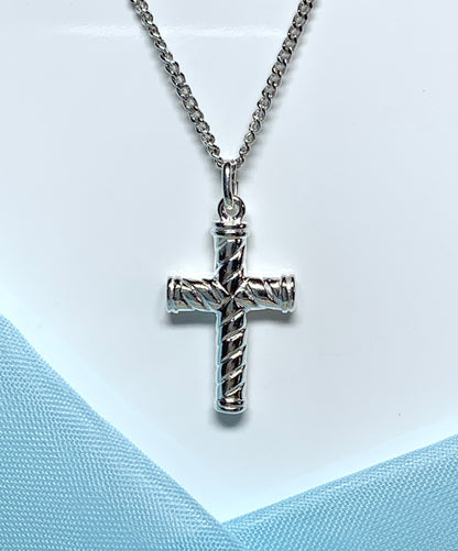 Diamond cut cross patterned sterling silver and chain