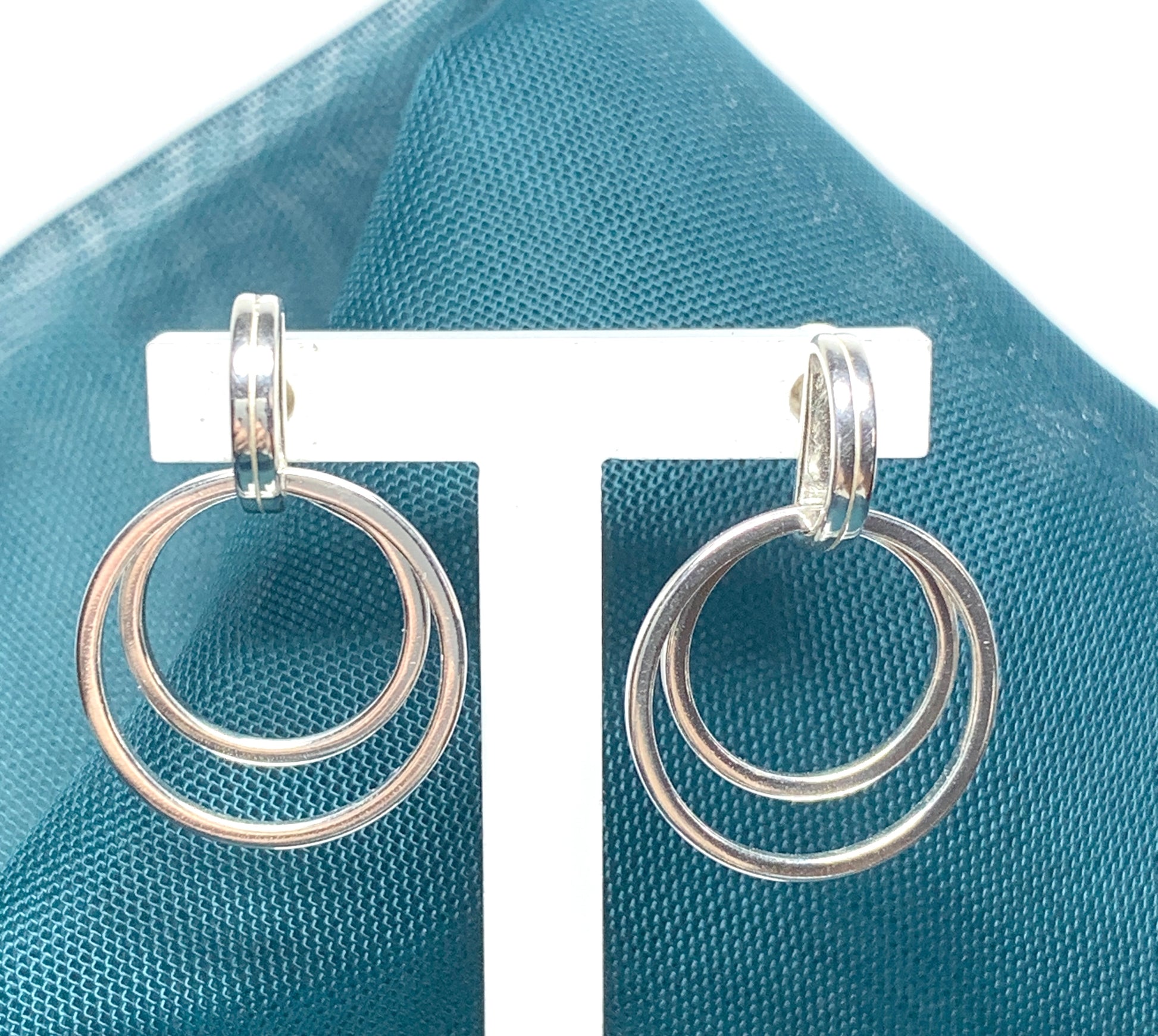 Double round shaped sterling silver drop earrings
