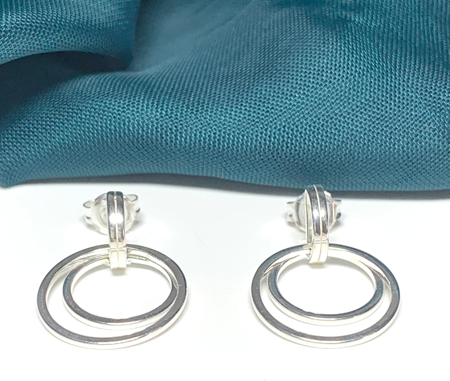Double round shaped sterling silver drop earrings