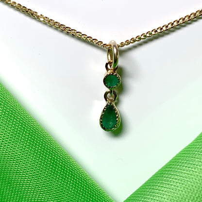 Emerald yellow gold fancy necklace