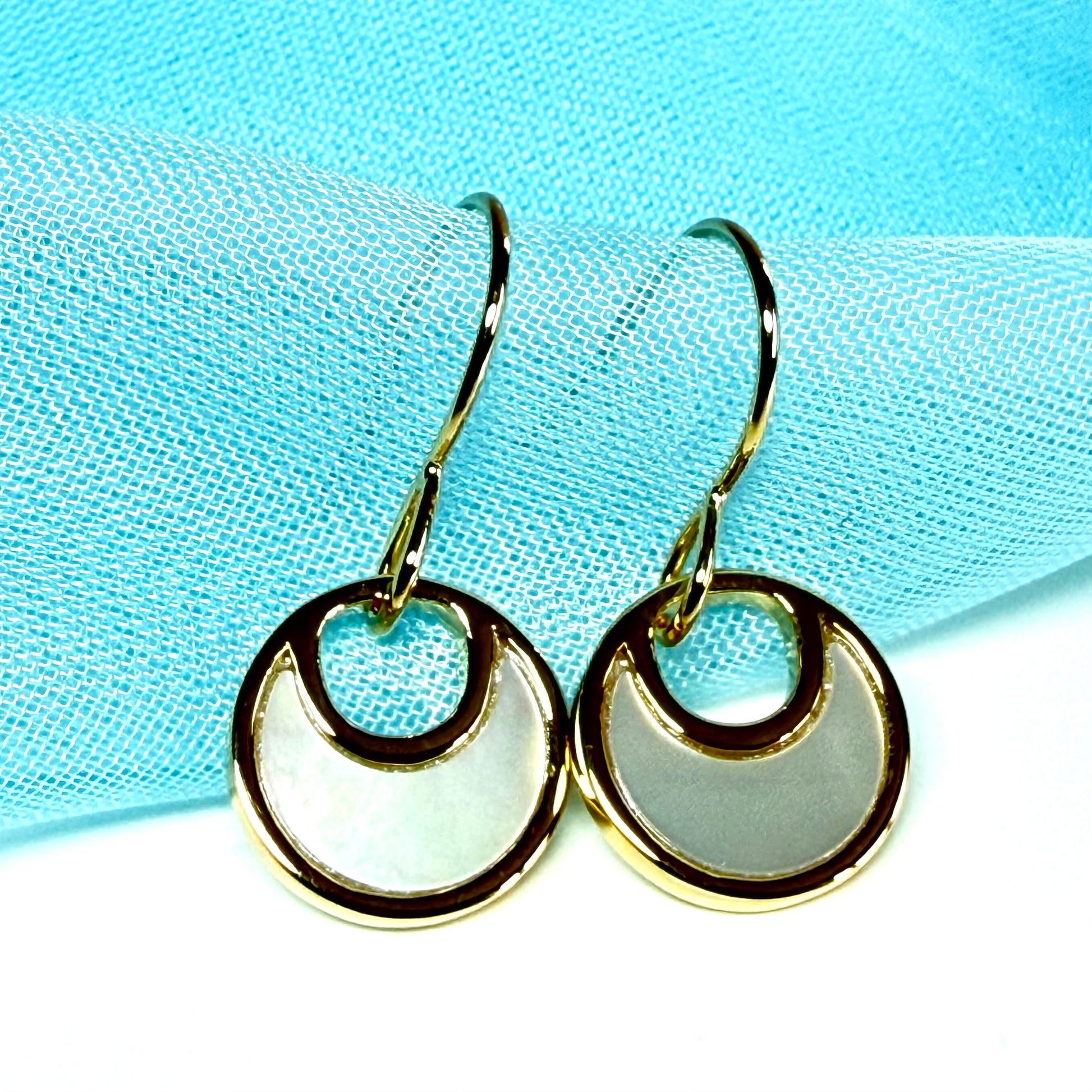 Fiorelli drop earrings round Mother Of Pearl gold plated sterling silver