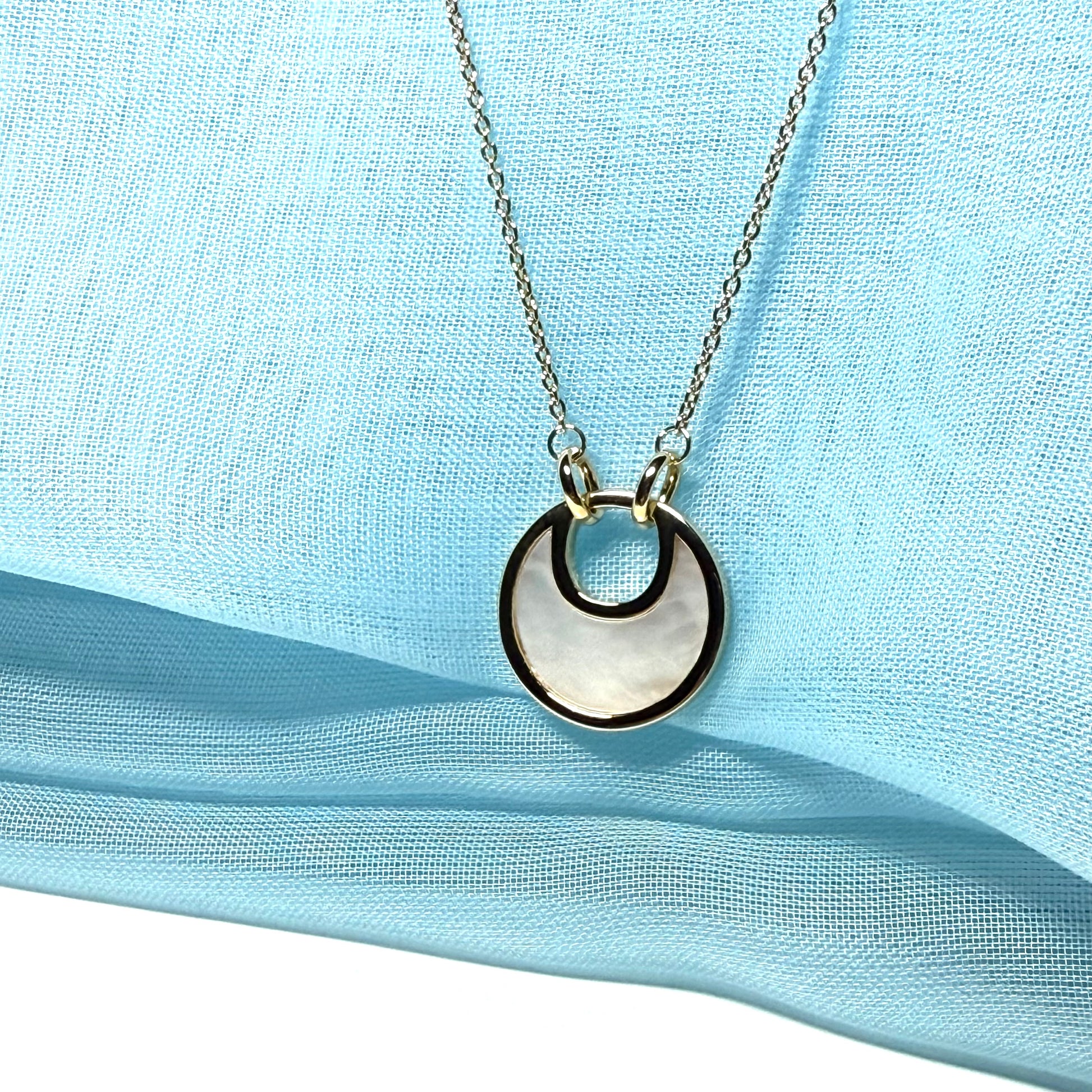 Fiorelli round Mother Of Pearl gold plated sterling silver necklace pendant